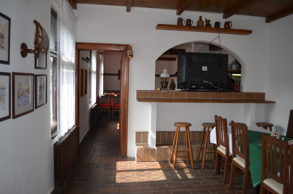 Pension Egida Řež Exterior foto